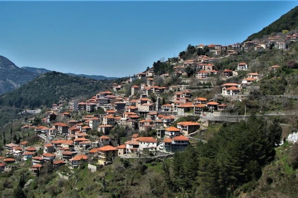 Villa Stonehouse Dome Lagadia à Lagkadia Extérieur photo